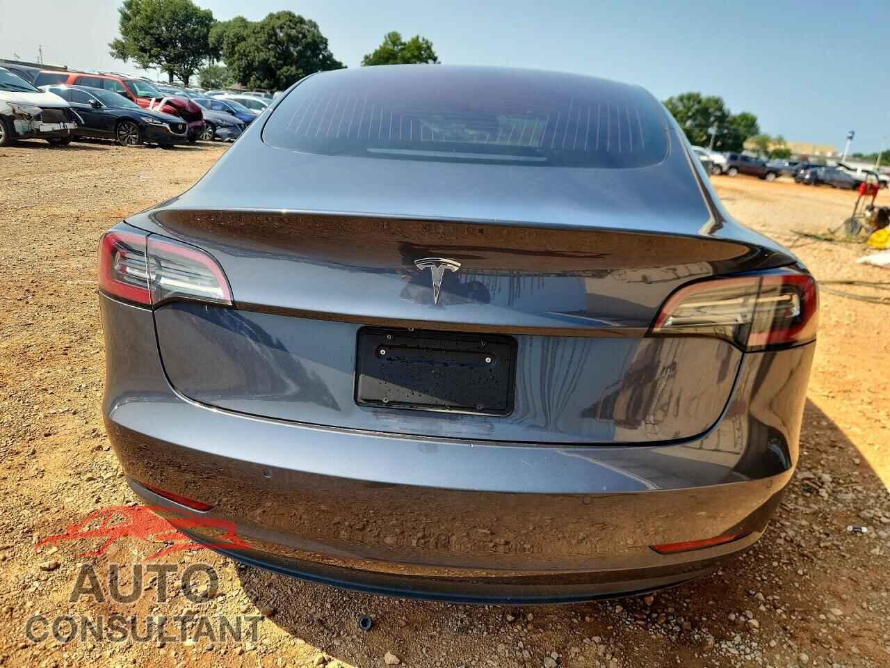 TESLA MODEL 3 2019 - 5YJ3E1EA8KF324498