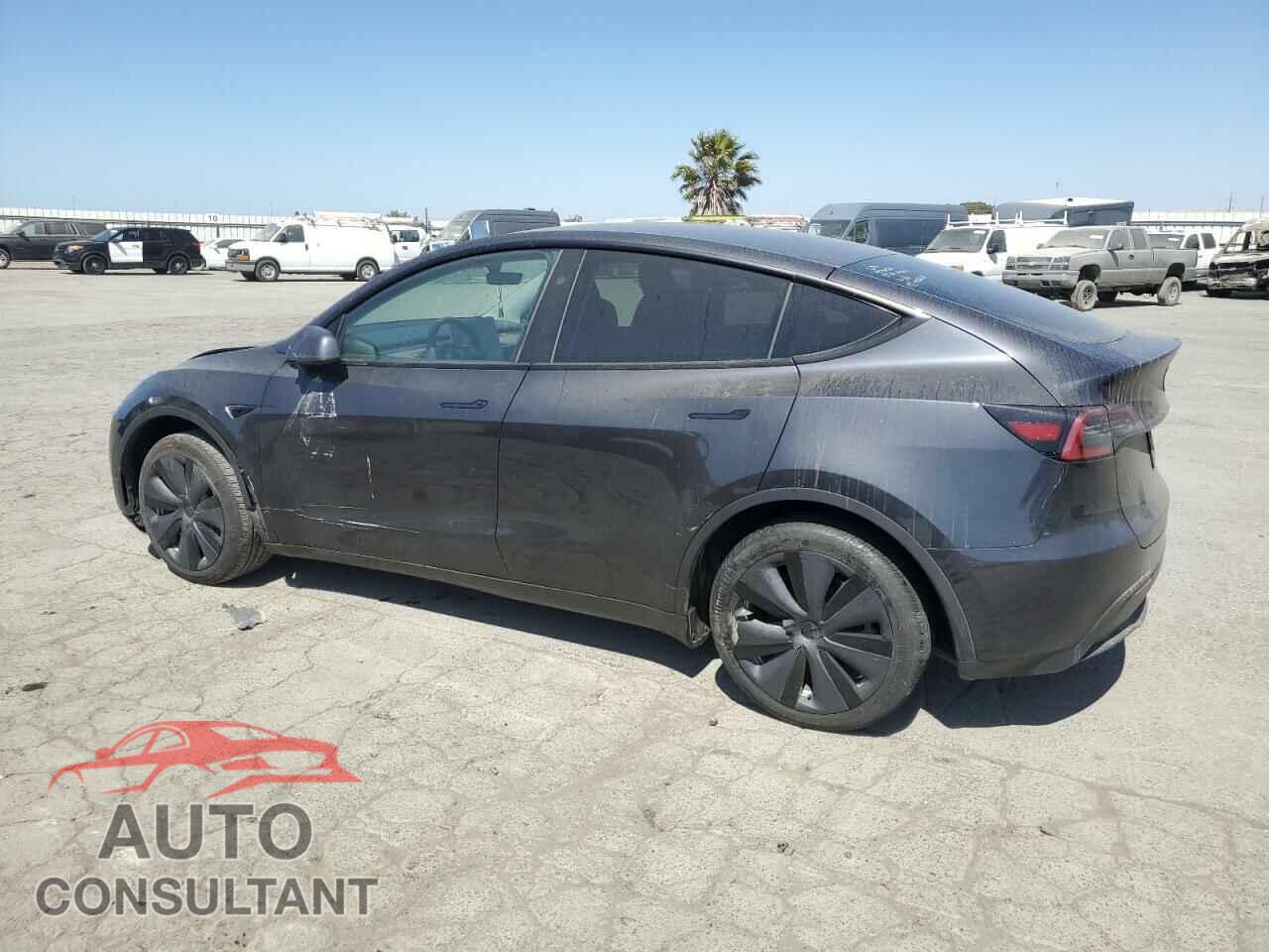 TESLA MODEL Y 2016 - 7SAYGDED7RF050963