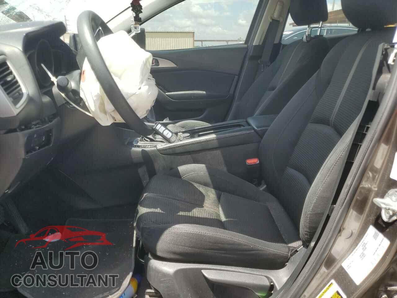 MAZDA 3 2017 - 3MZBN1U75HM103668