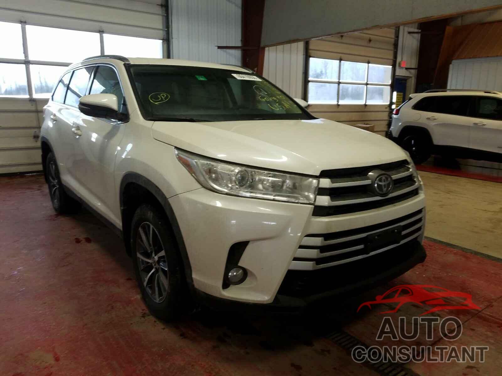 TOYOTA HIGHLANDER 2019 - 5TDJZRFH8KS627587