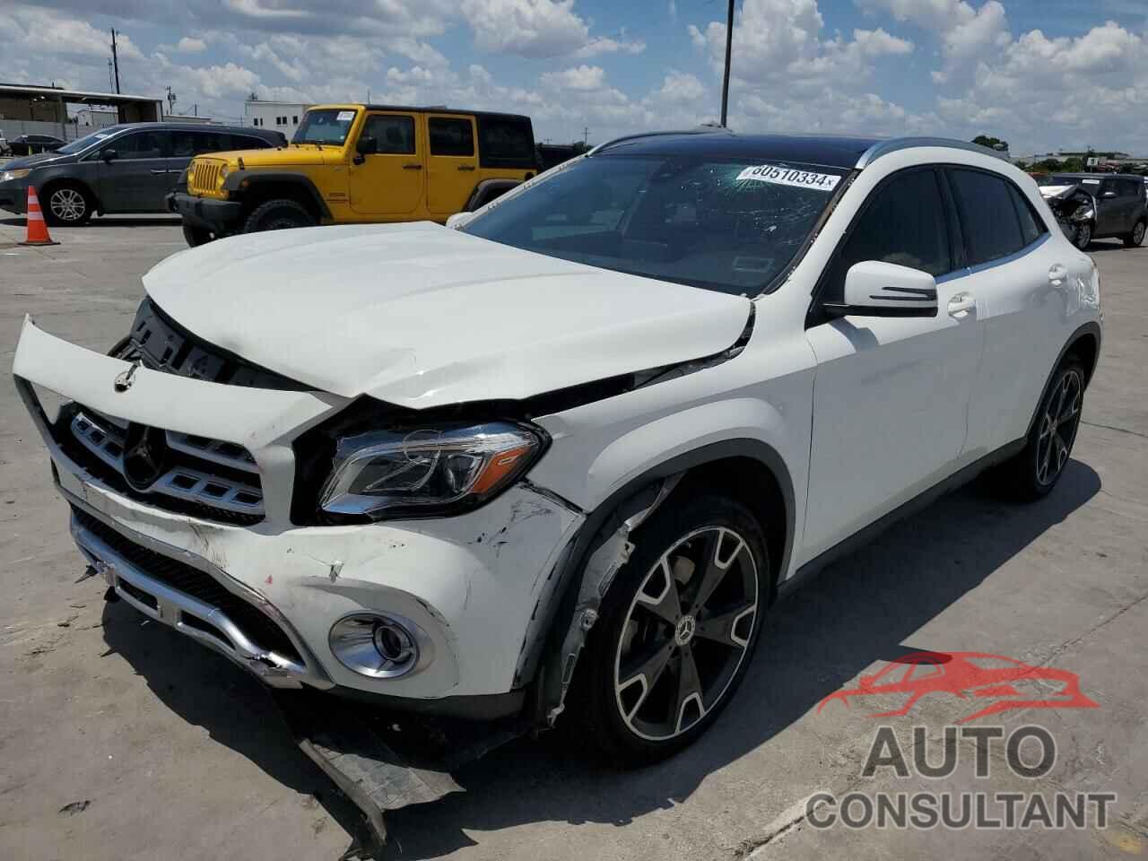 MERCEDES-BENZ GLA-CLASS 2019 - WDCTG4EB0KU019163