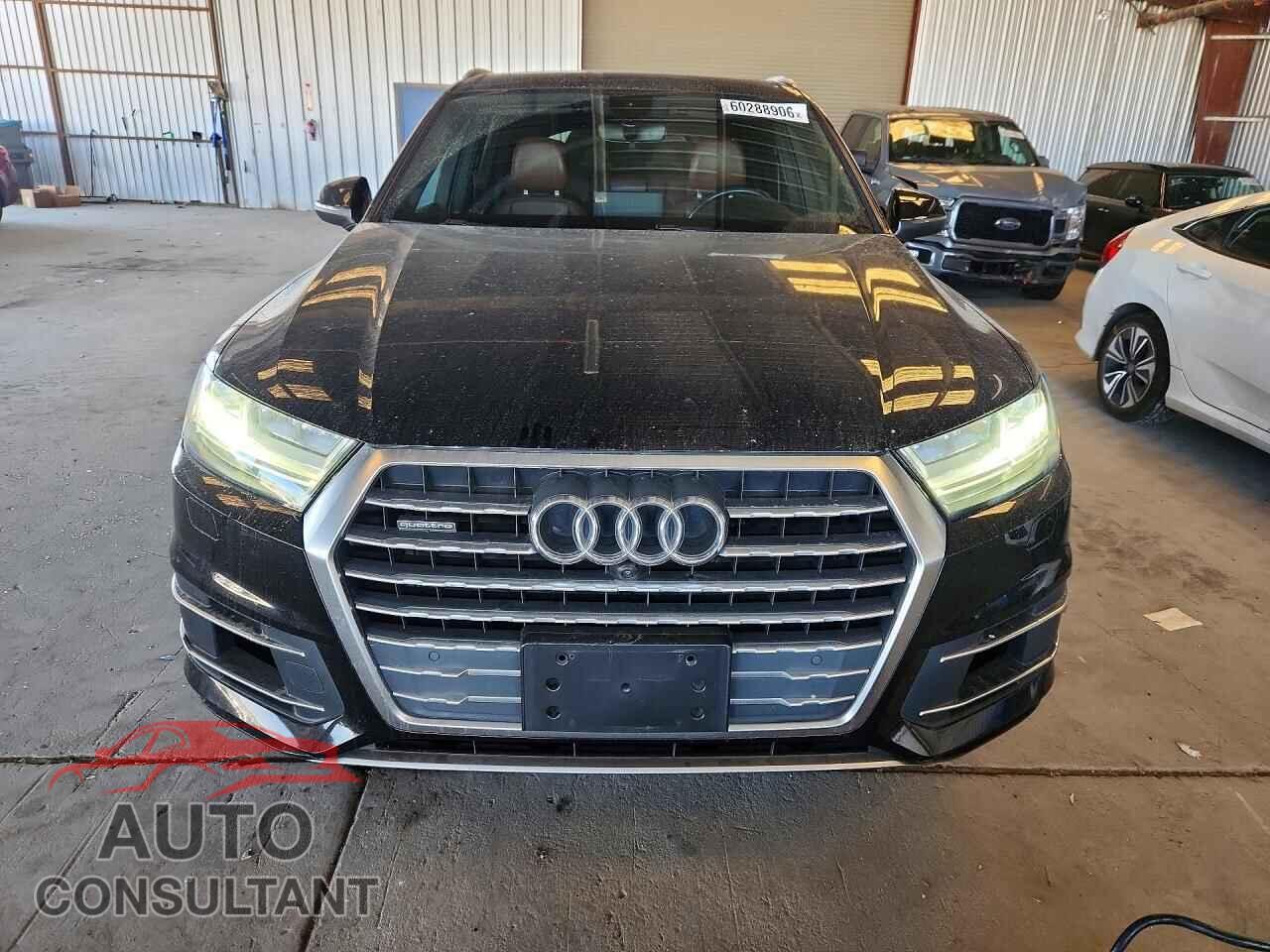 AUDI Q7 2019 - WA1LAAF74KD034078
