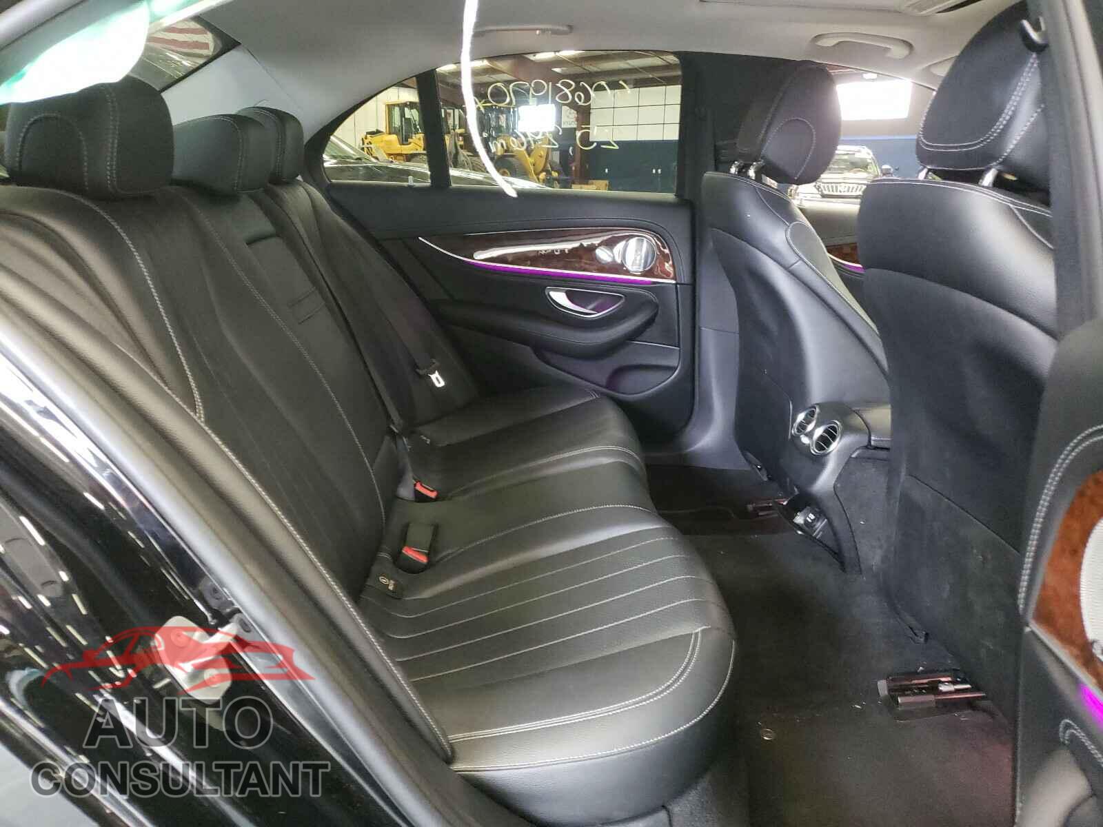 MERCEDES-BENZ E CLASS 2017 - WDDZF4KB8HA272416