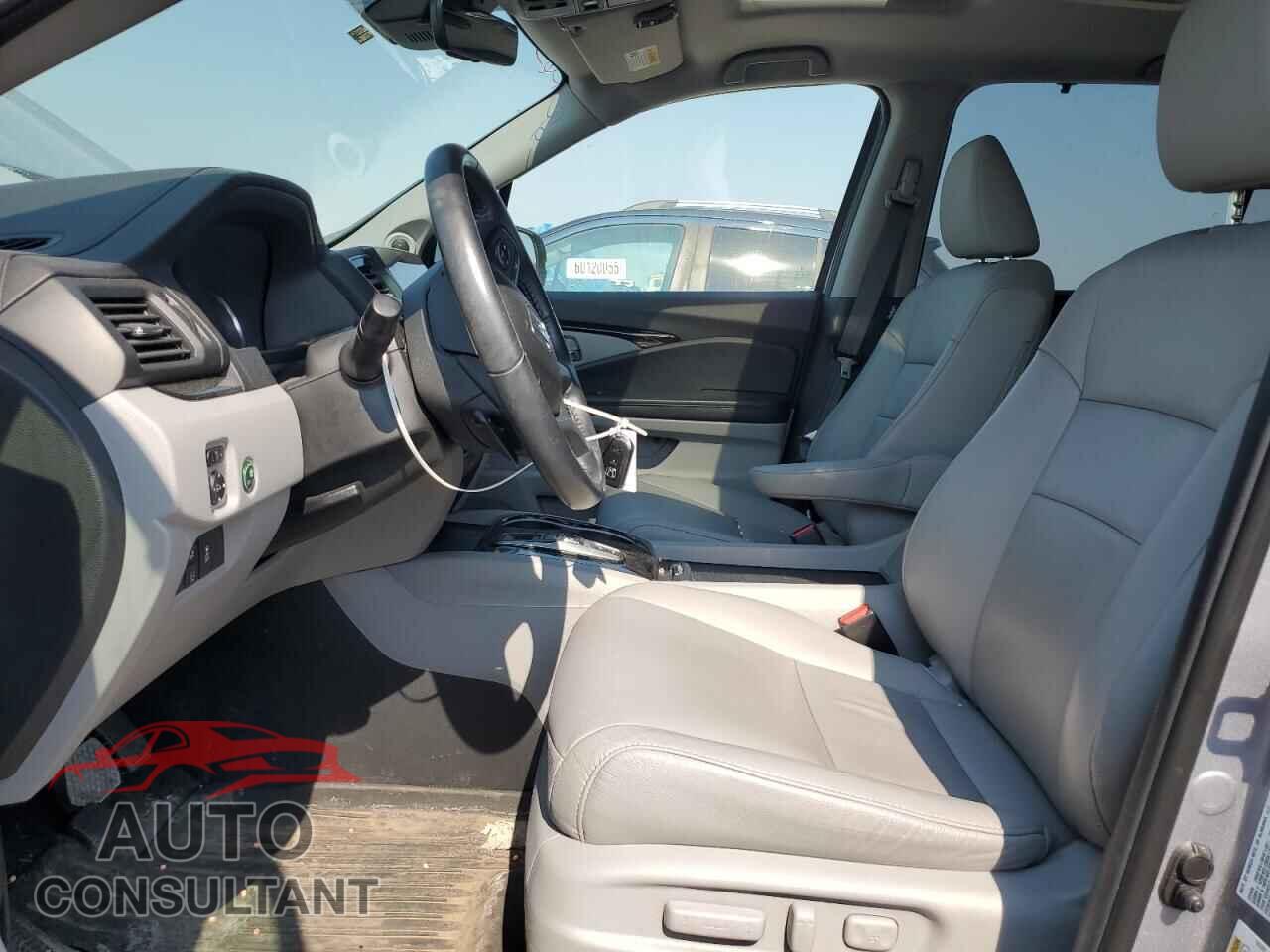 HONDA PILOT 2021 - 5FNYF6H63MB025849