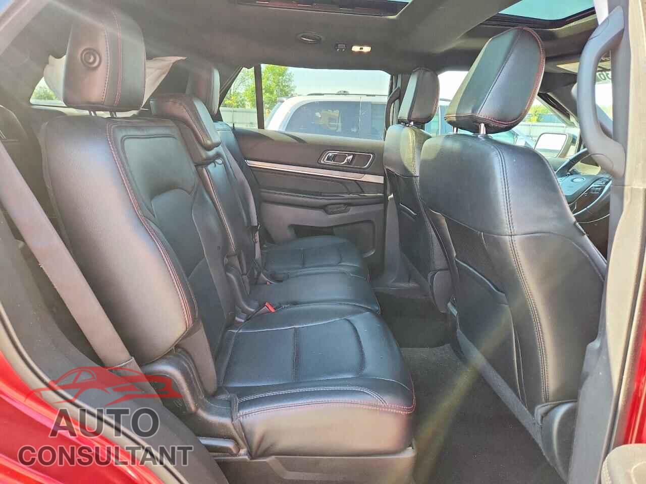 FORD EXPLORER 2018 - 1FM5K8GTXJGB77030