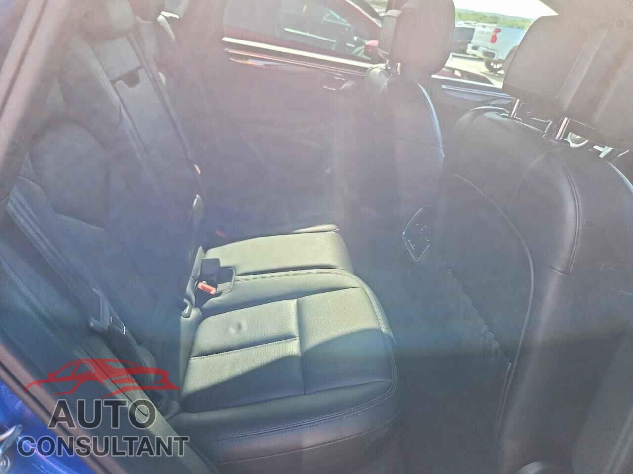 PORSCHE MACAN 2017 - WP1AA2A54HLB83936