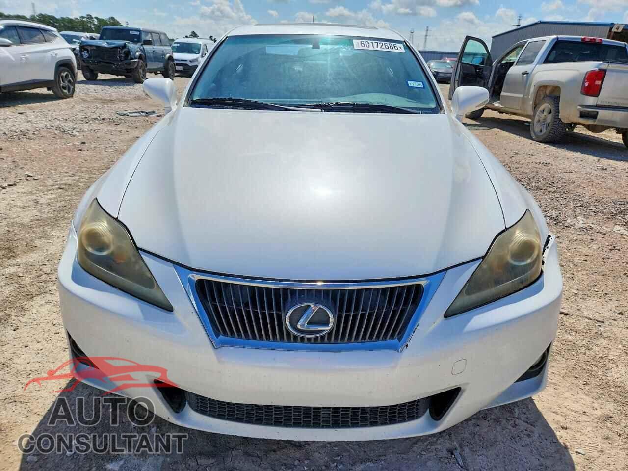 LEXUS IS 2012 - JTHBF5C29C5182496