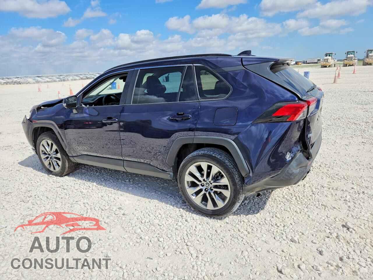 TOYOTA RAV4 2019 - 2T3C1RFVXKW025519