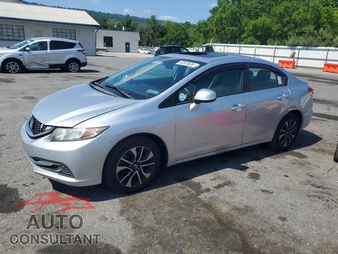 HONDA CIVIC 2013 - 2HGFB2F82DH526047