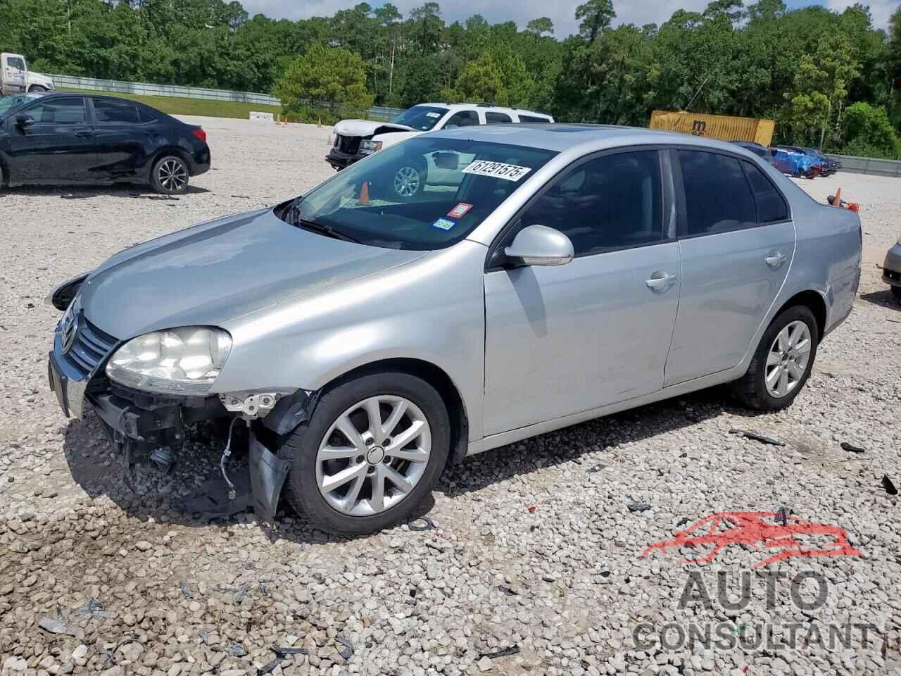 VOLKSWAGEN JETTA 2010 - 3VWRZ7AJ0AM165782