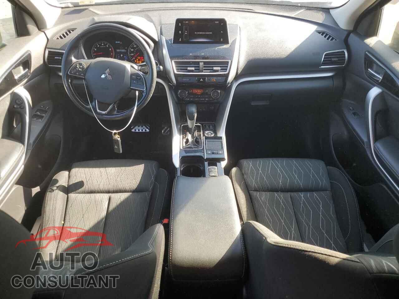 MITSUBISHI ECLIPSE 2018 - JA4AT5AA9JZ069888