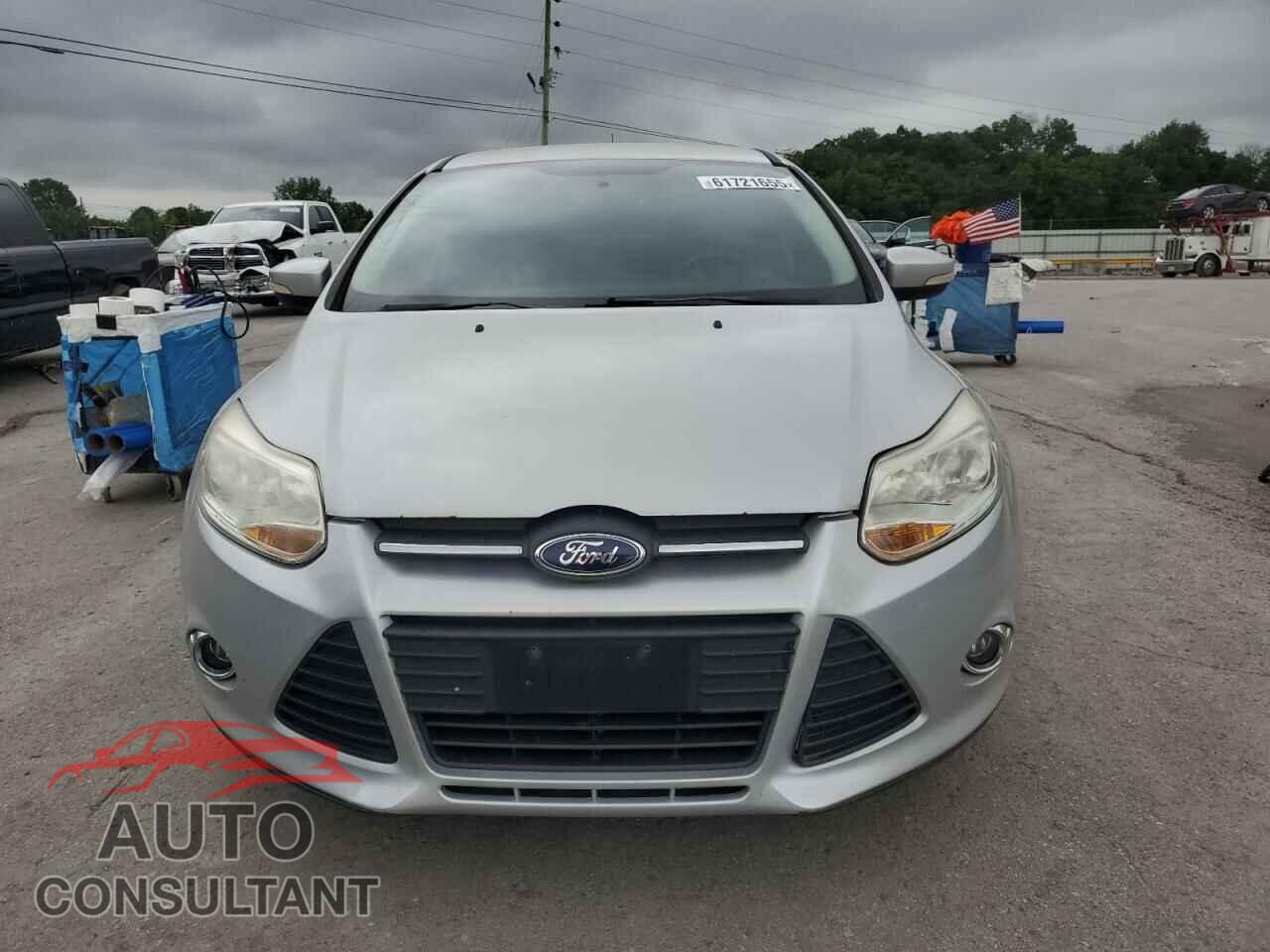 FORD FOCUS 2014 - 1FADP3F23EL228139