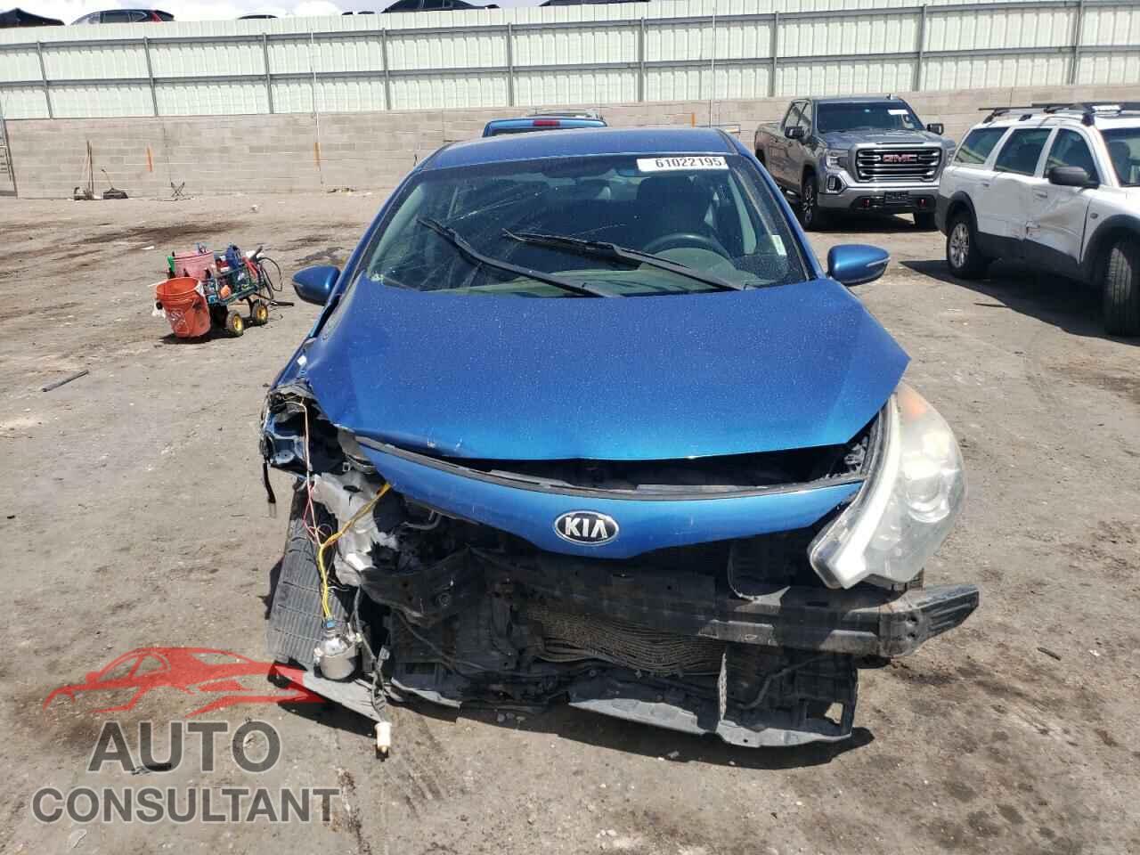 KIA FORTE 2014 - KNAFX4A61E5122079