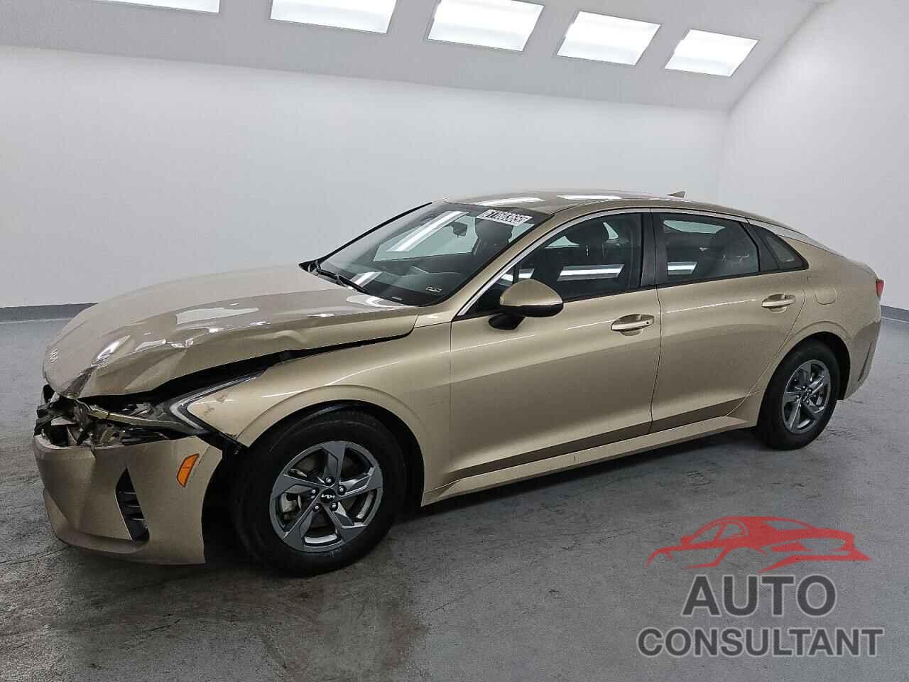 KIA K5 2022 - 5XXG14J25NG090870