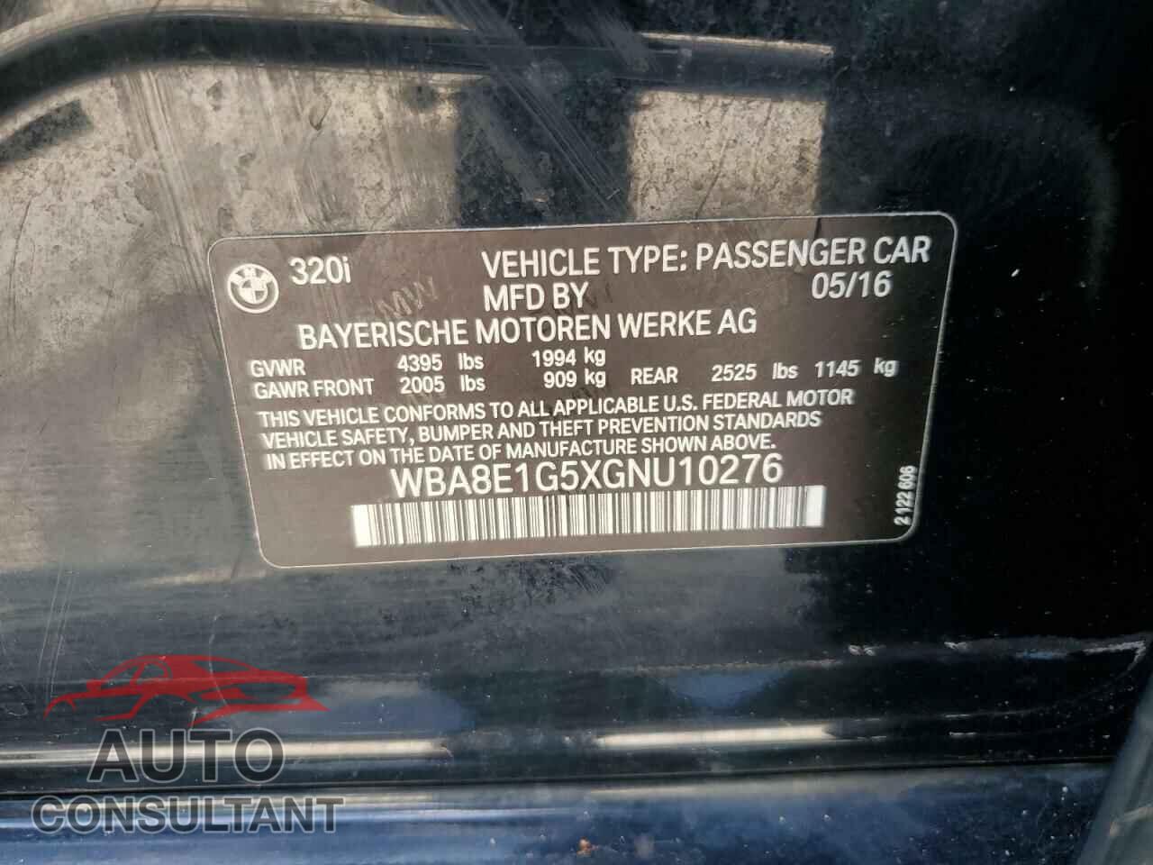 BMW 3 SERIES 2016 - WBA8E1G5XGNU10276