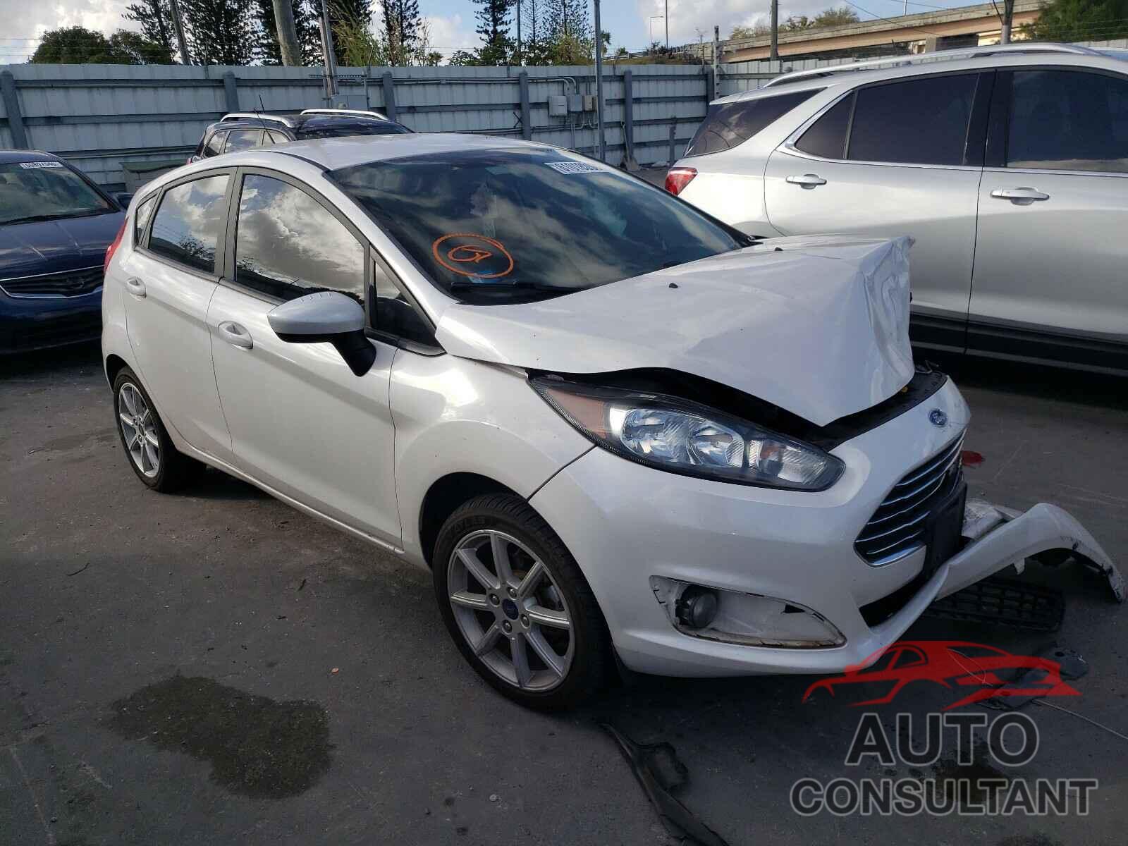 FORD FIESTA 2017 - 3FADP4EJ1HM132494