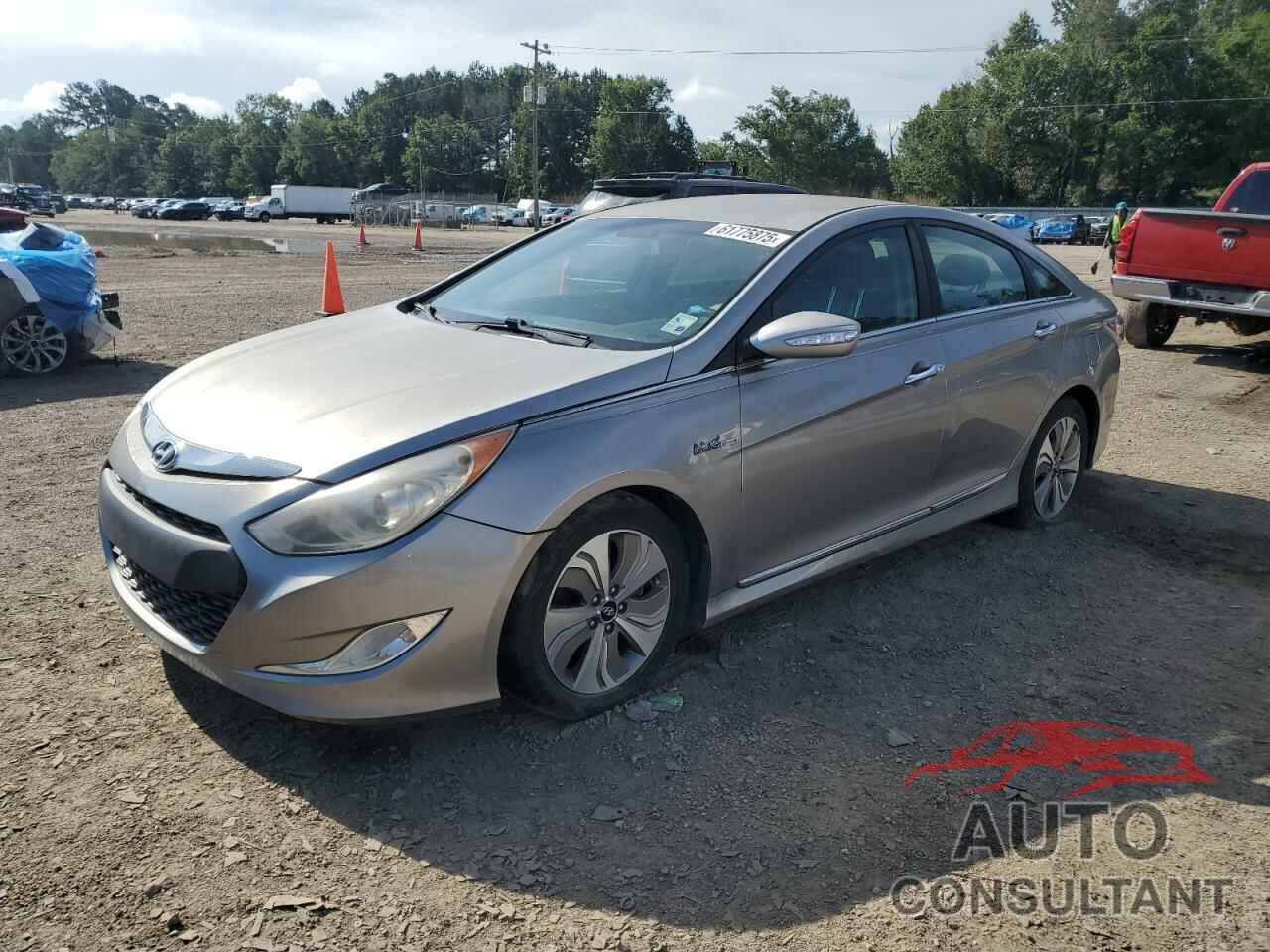HYUNDAI SONATA 2013 - KMHEC4A45DA084723