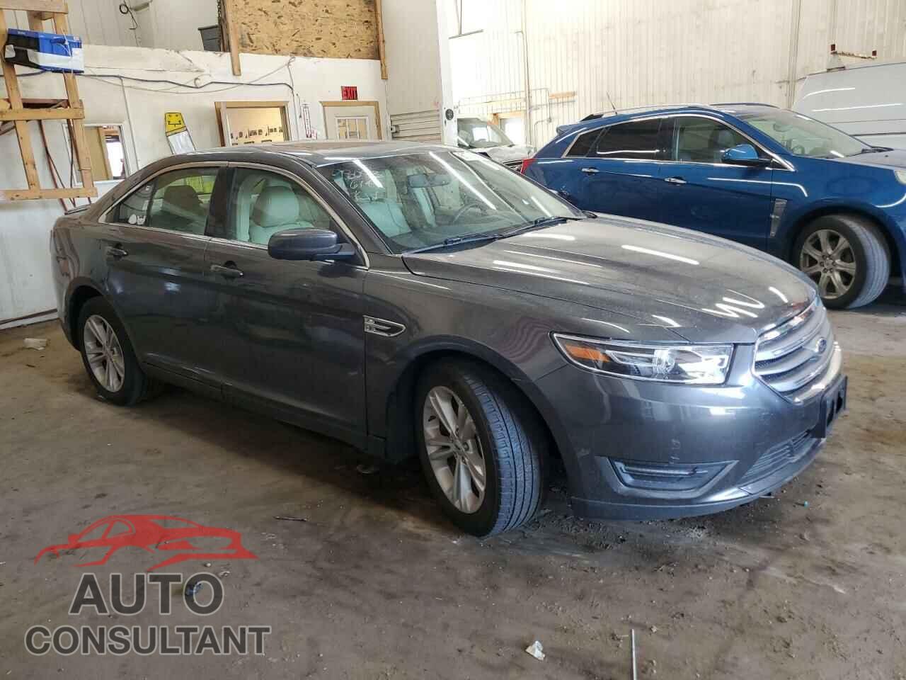 FORD TAURUS 2015 - 1FAHP2E84FG102318