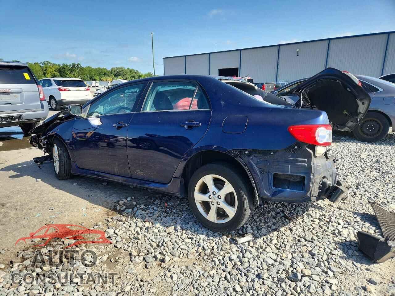 TOYOTA COROLLA 2013 - 2T1BU4EEXDC112907