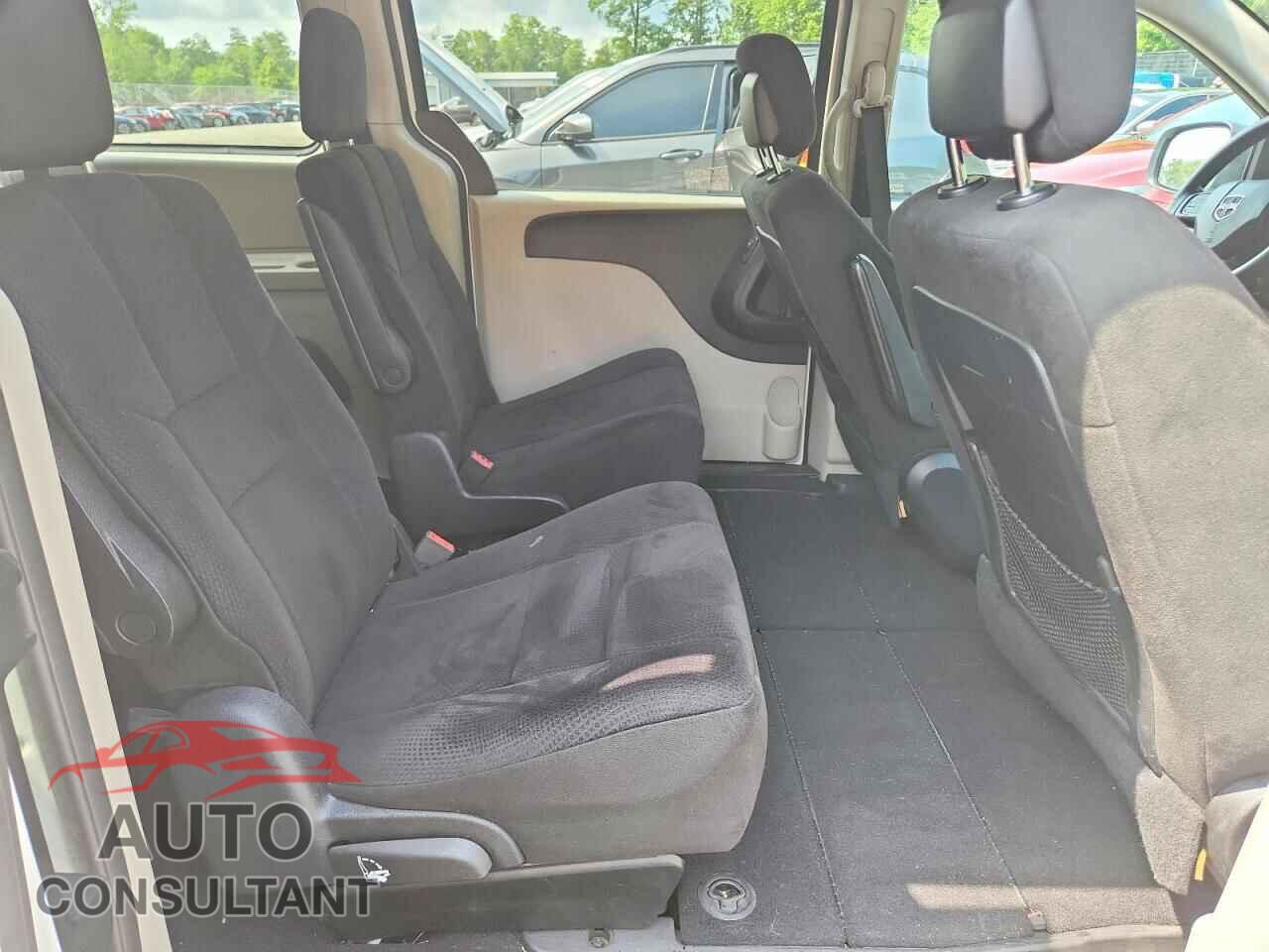 DODGE CARAVAN 2011 - 2D4RN4DG5BR731879