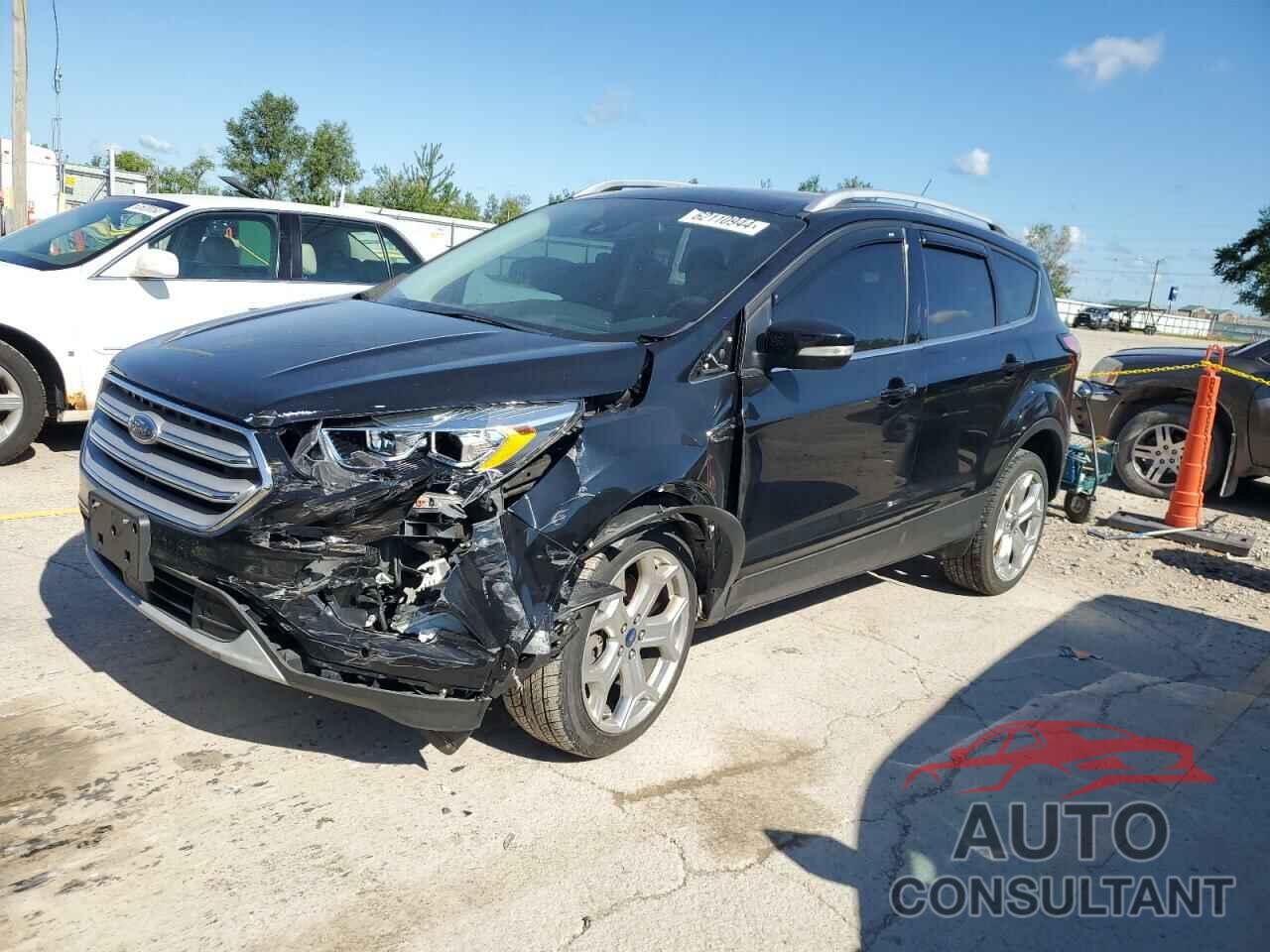 FORD ESCAPE 2018 - 1FMCU9J94JUD56881