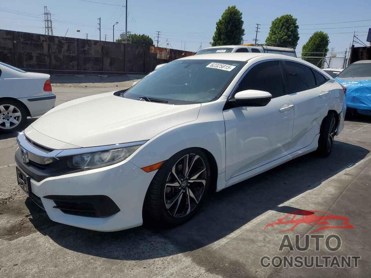 HONDA CIVIC 2018 - 19XFC2F59JE034592