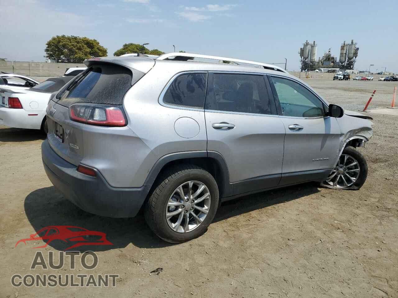 JEEP GRAND CHER 2019 - 1C4PJLLB2KD275357