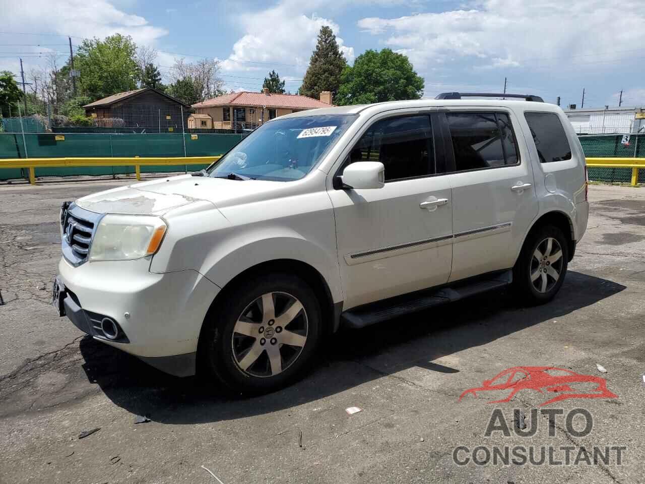 HONDA PILOT 2013 - 5FNYF4H98DB019995