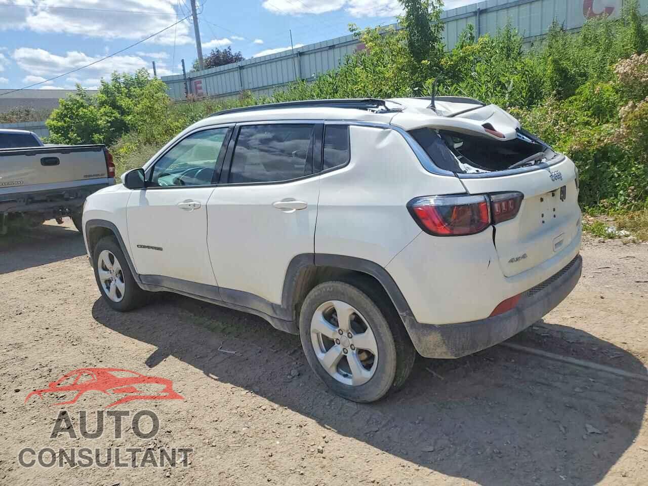 JEEP COMPASS 2018 - 3C4NJDBB4JT261483