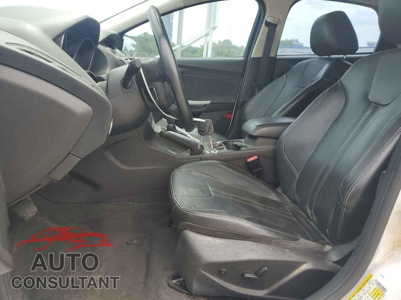 FORD FOCUS 2013 - 1FADP3K23DL292301