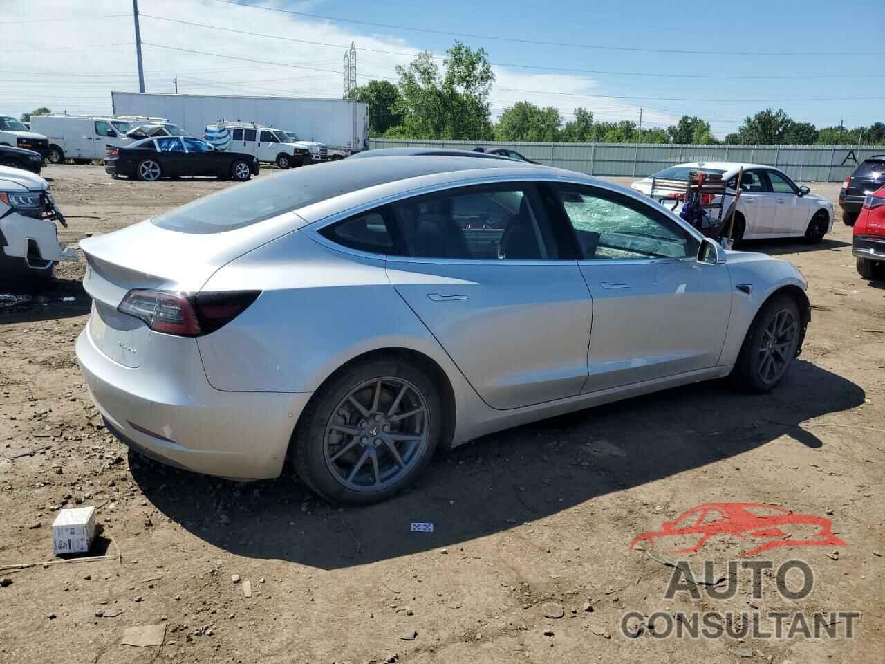 TESLA MODEL 3 2018 - 5YJ3E1EB4JF084924