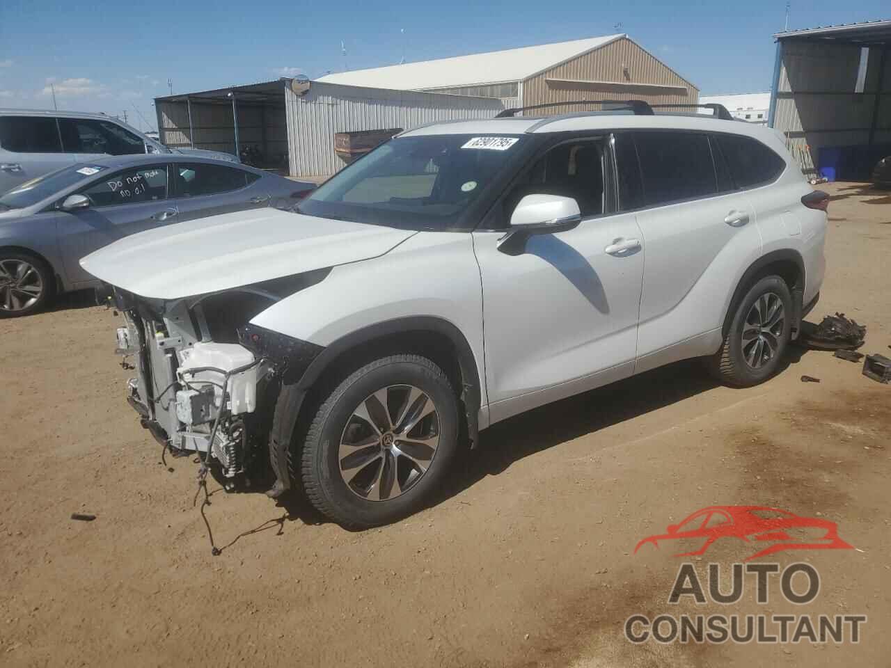 TOYOTA HIGHLANDER 2022 - 5TDGZRBH8NS592604