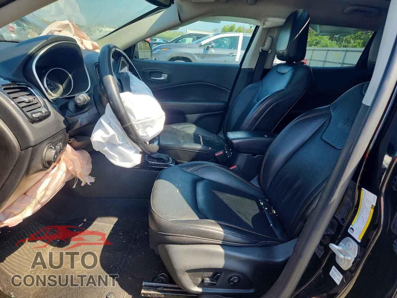 JEEP COMPASS 2021 - 3C4NJDCB2MT512908