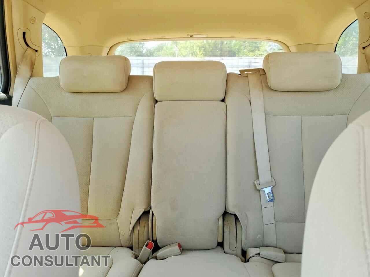 HYUNDAI SANTA FE 2009 - 5NMSG13D29H298024