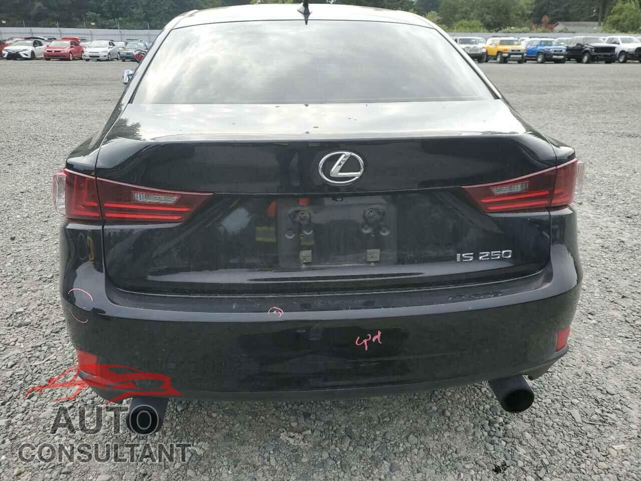 LEXUS IS 2014 - JTHBF1D28E5039162