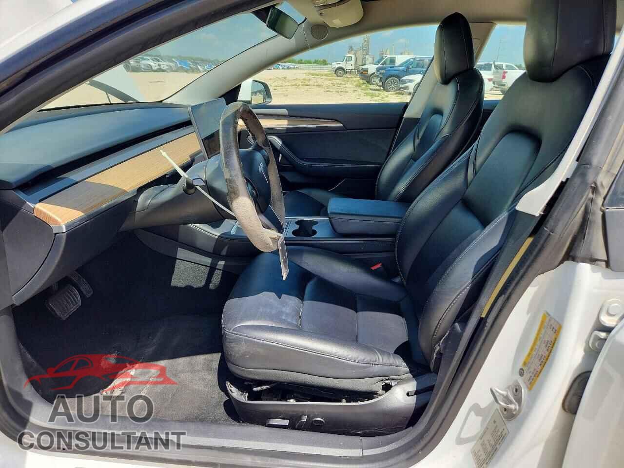 TESLA MODEL 3 2022 - 5YJ3E1EB3NF289639