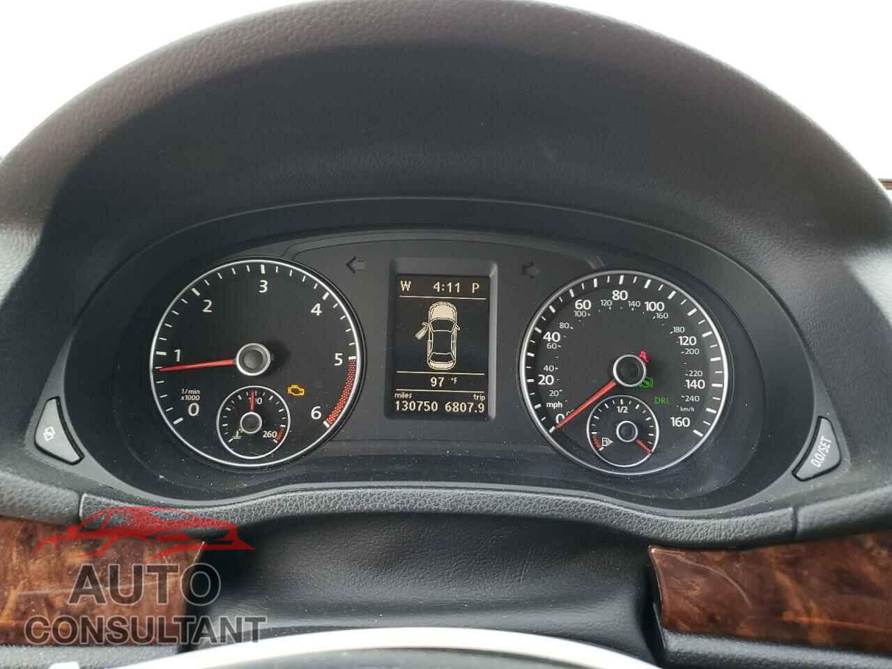 VOLKSWAGEN PASSAT 2012 - 1VWCN7A37CC045324