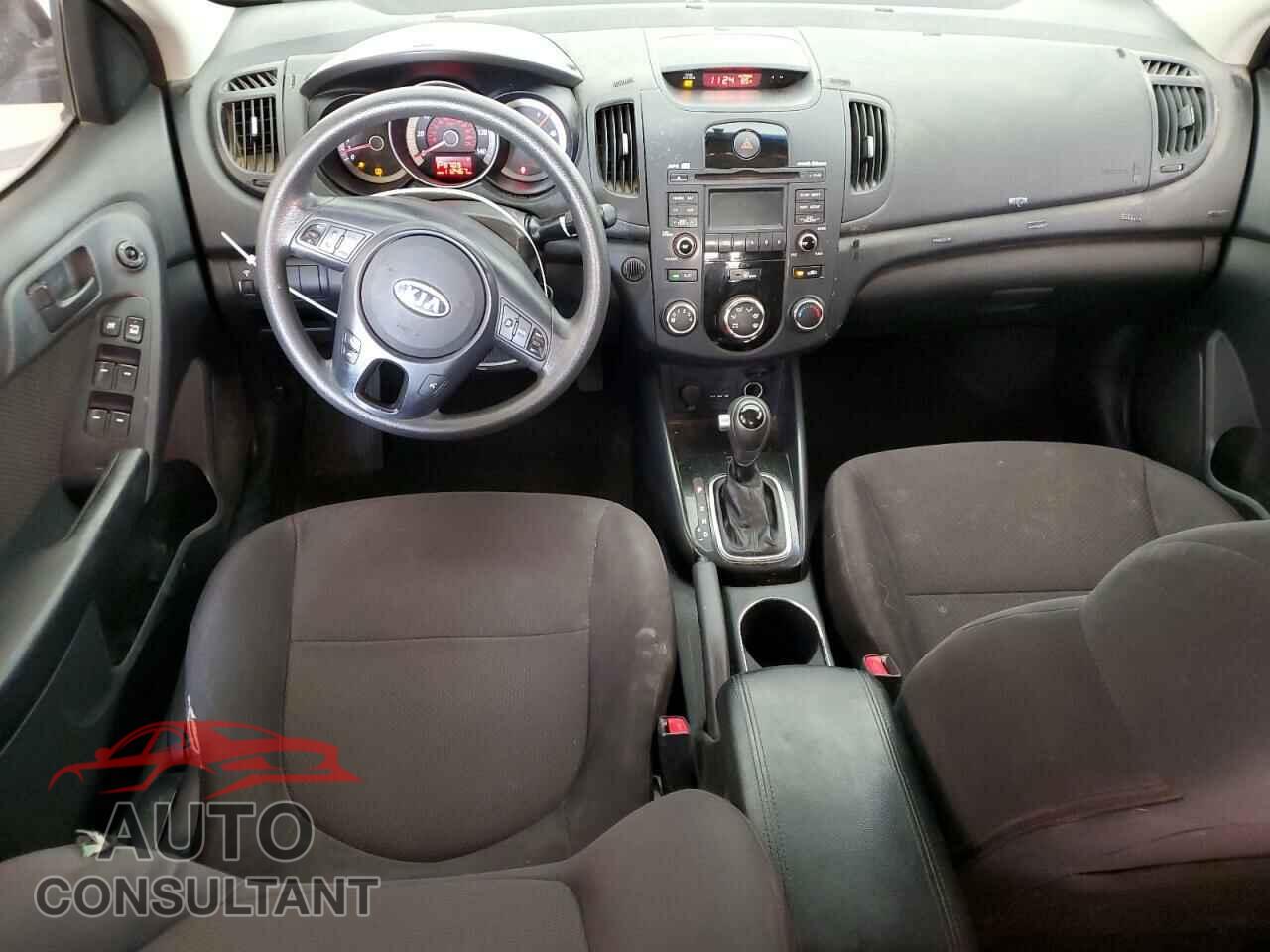 KIA FORTE 2012 - KNAFU4A2XC5557072