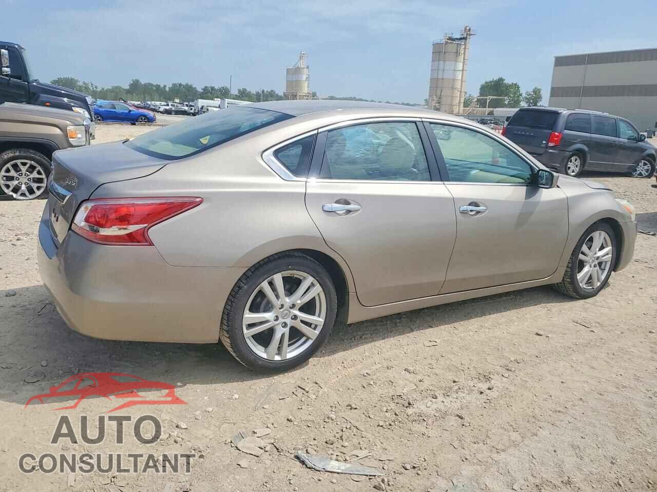 NISSAN ALTIMA 2013 - 1N4BL3AP1DN431796