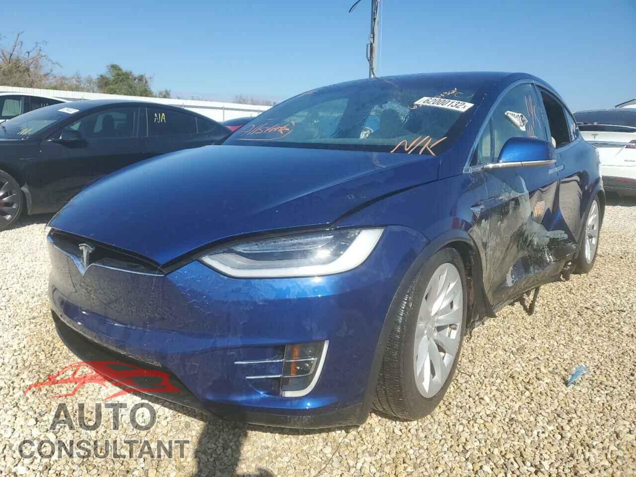 TESLA MODEL X 2020 - 5YJXCDE22LF231320