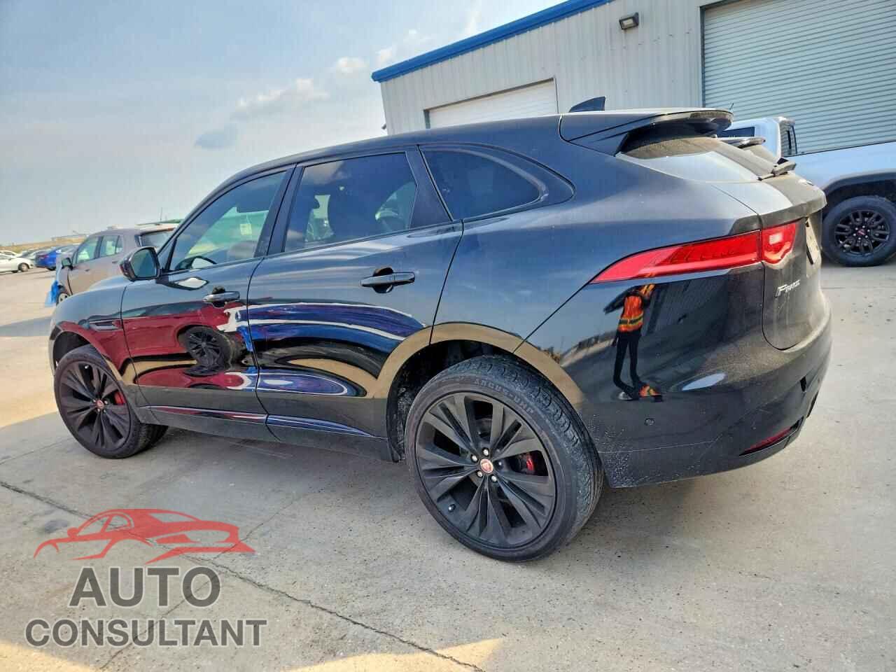 JAGUAR F-PACE 2018 - SADCM2FV8JA328556