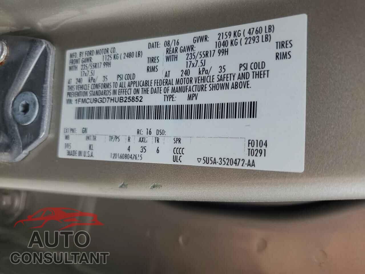FORD ESCAPE 2017 - 1FMCU9GD7HUB25852