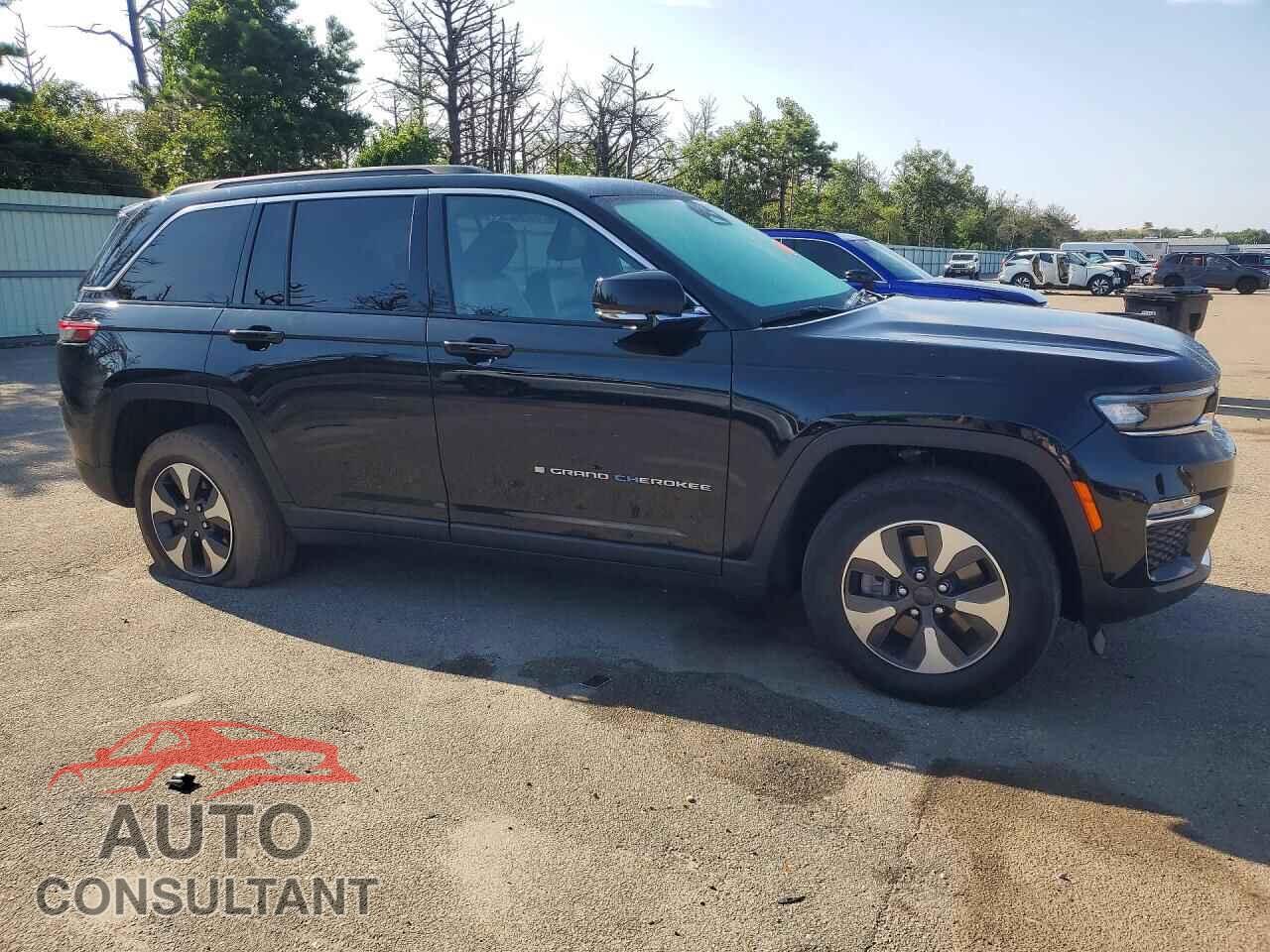 JEEP CHEROKEE 2024 - 1C4RJYB60RC110837