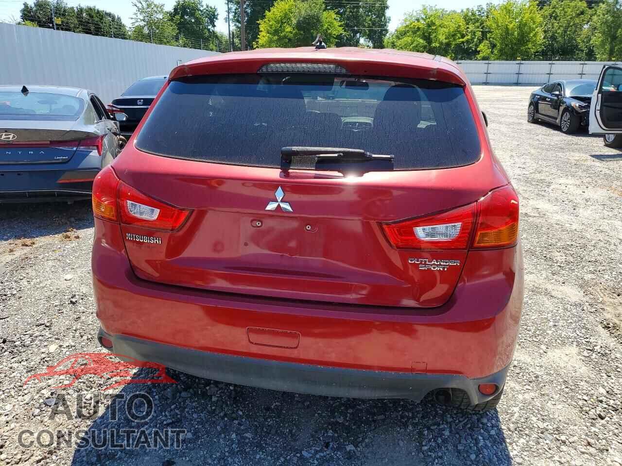 MITSUBISHI OUTLANDER 2015 - 4A4AP3AU2FE044783