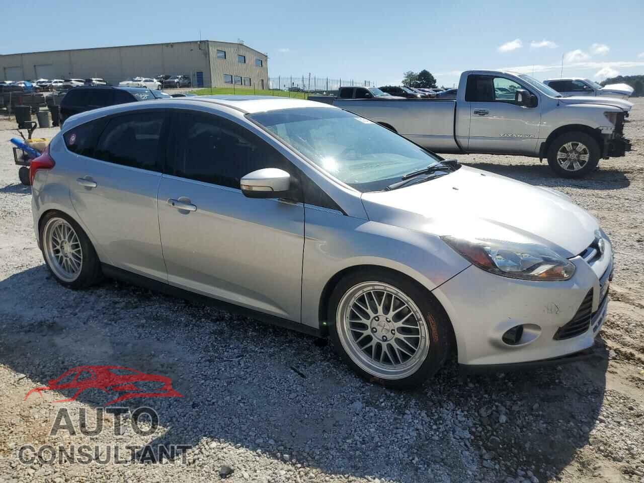 FORD FOCUS 2014 - 1FADP3N27EL409889