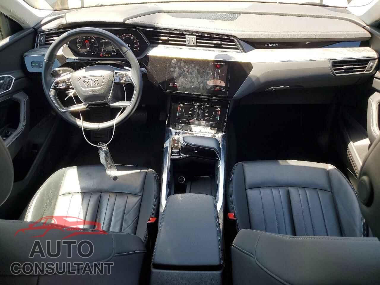 AUDI E-TRON 2021 - WA1AAAGE1MB022022