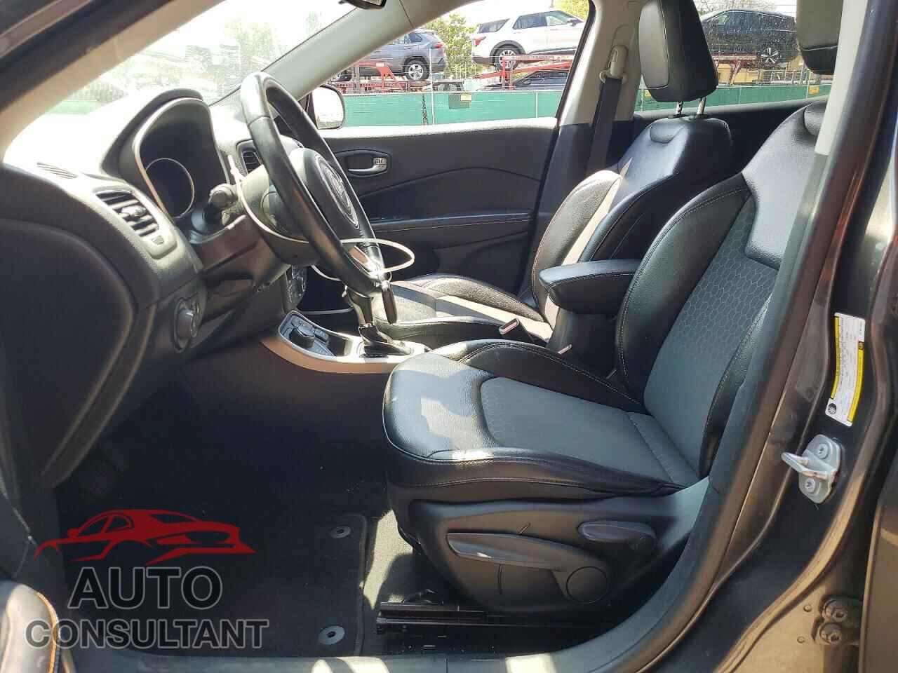 JEEP COMPASS 2019 - 3C4NJDBB2KT641584