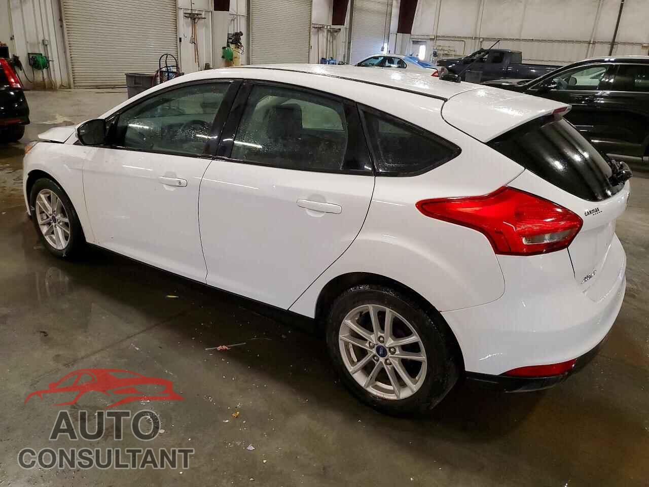 FORD FOCUS 2017 - 1FADP3K27HL215212