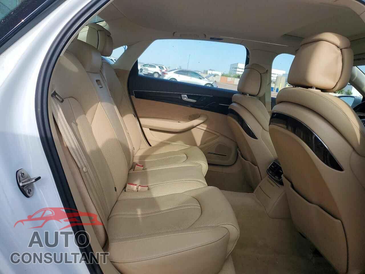 AUDI A8 2012 - WAURVAFD4CN013637