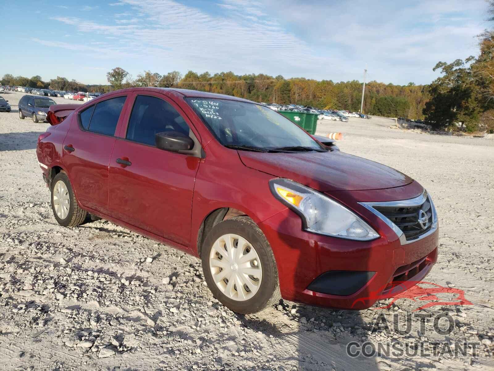 NISSAN VERSA 2018 - 3N1CN7AP1JL815401